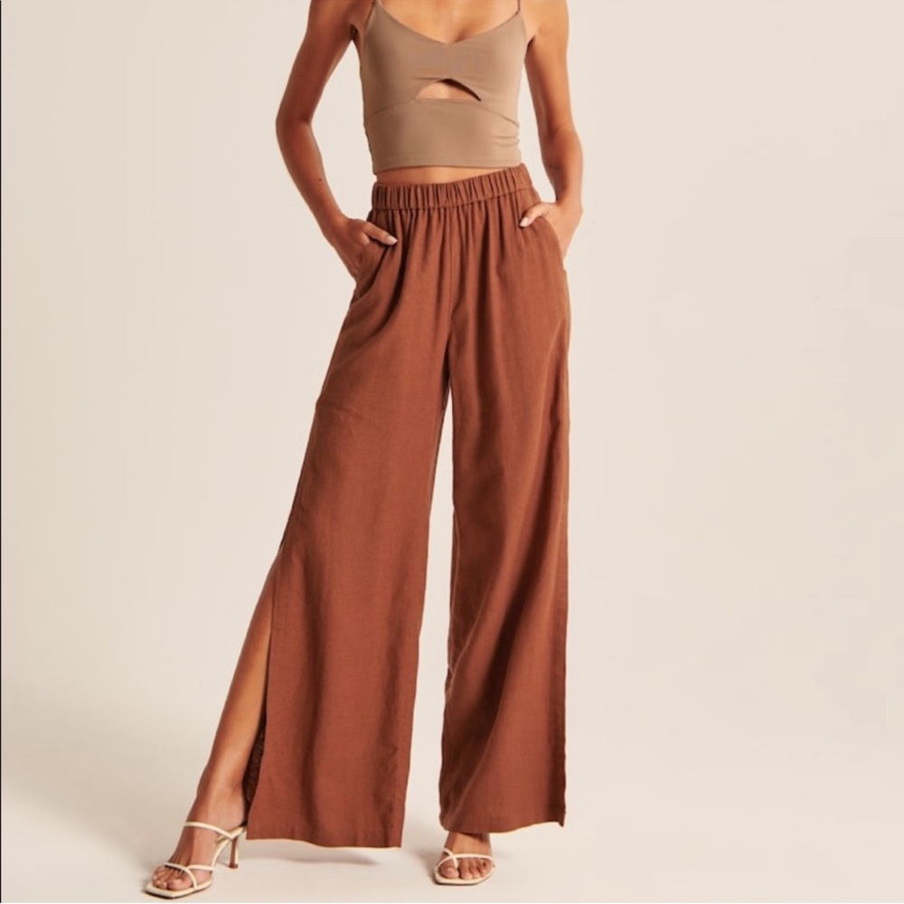 Abercrombie & Fitch Brown Wide Leg pants